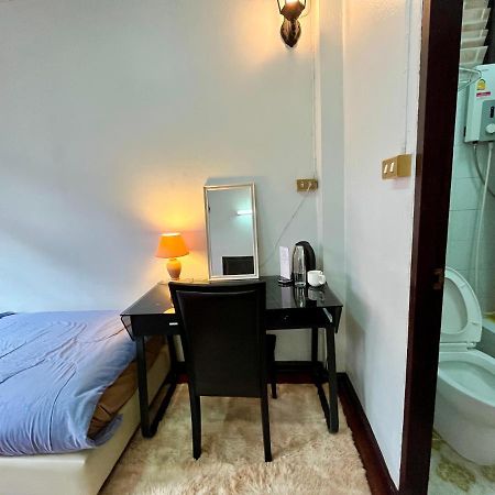 C U Again Otel Bangkok Dış mekan fotoğraf