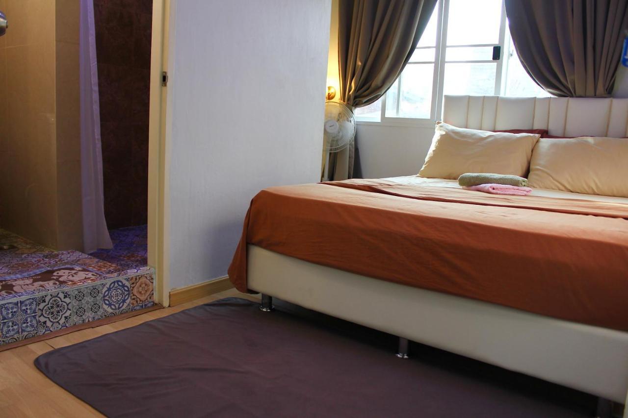 C U Again Otel Bangkok Dış mekan fotoğraf